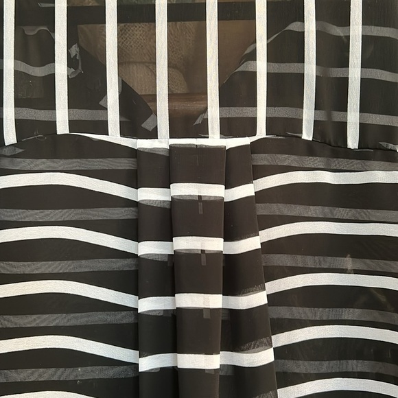 A.N.A. A New Approach Black/White Striped Sheer 1/4 Button Up Tunic, Sz 3X, EUC. - Picture 8 of 10